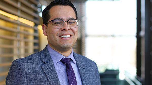I am honored to announce my new position as Executive Director of the Global Oncology Program at the Department of Oncology – Queens University – Dr. Fabio Ynoe de Moraes