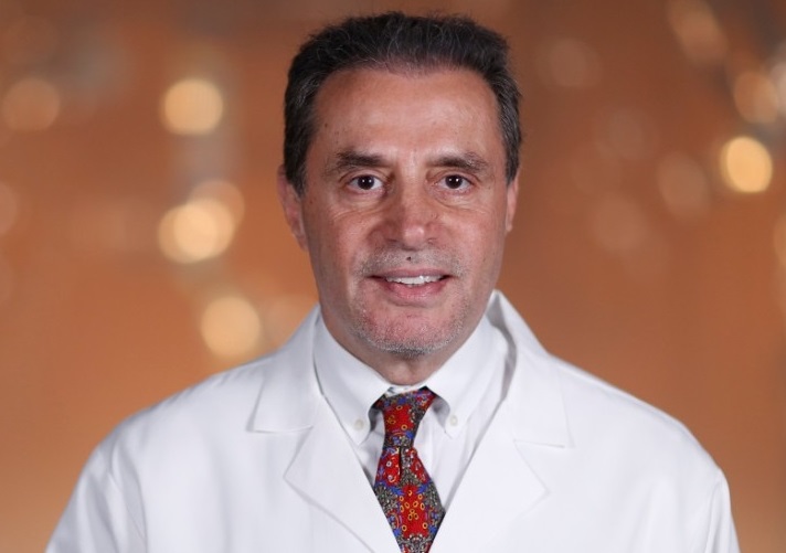 Dr. Hagop Kantarjian received Emil J Freireich Distinguished Pioneer Award at the SOHO 2023
