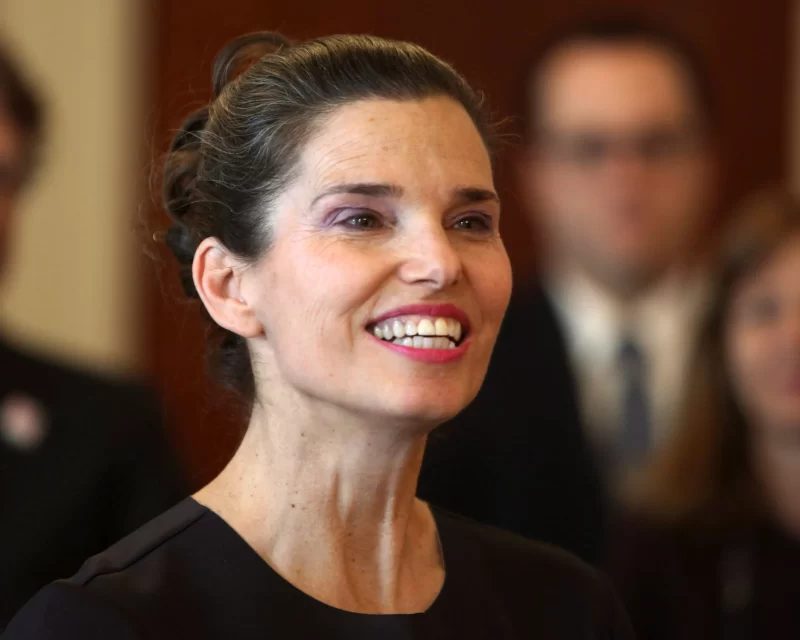 Kirsty Duncan: Research holds real promise for people, society and our planet, impacts each of our lives, matters for its own sake, and is a basic building block of Canada