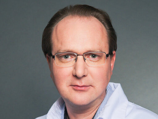 Timothée Olivier: NATALEE trial, adjuvant ribociclib 21 days/28 for… 3 years! Cost alert!!