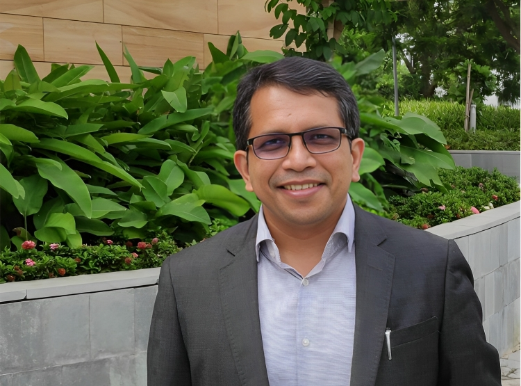Vivek S. Radhakrishnan: We have provided a comprehensive and contemporary review of immunotherapy in Hodgkin lymphoma