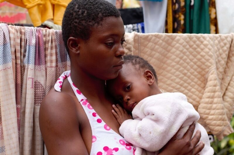 Meet Esther diagnosed with cancer and admitted to QECH in Malawi – CANCaRe Africa