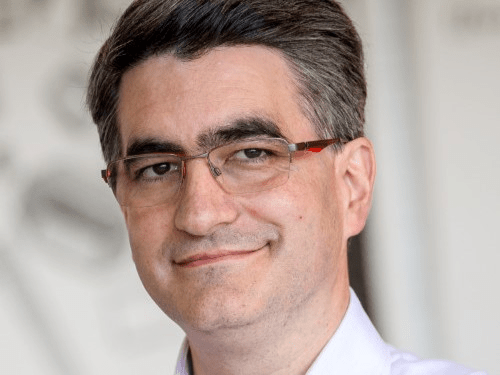 Jean-Charles Soria: Two provocative manuscripts suggest the therapeutic potential of JAK inhibition with immunotherapy in cancer