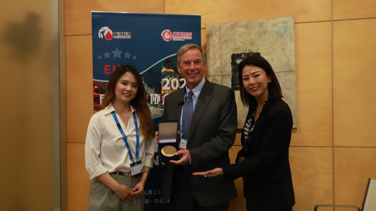 John Gribben was awarded the José Carreras Prize – MediaMedic