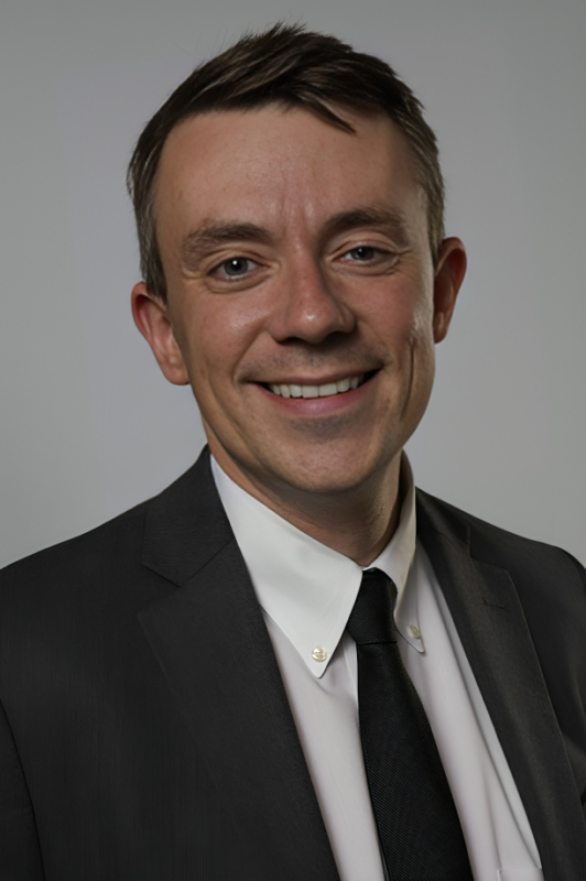 Mark Lewis: No specialist practices successfully in a vacuum