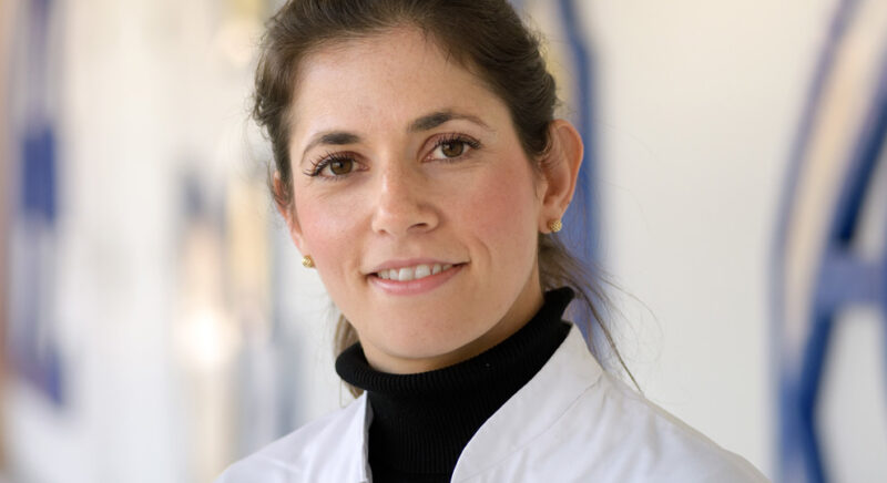 Myriam Chalabi: Proud of Team lab Kok who climb the Alpe d’Huez to raise money for the KWF