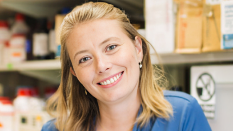Julia Maués: This is excellent science communication