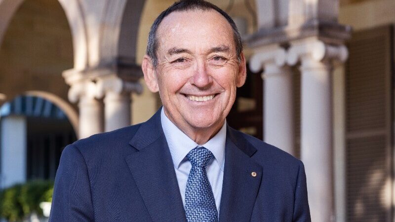 President of UICC, Professor Jeff Dunn, shares his story of cancer and drug-resistant infections