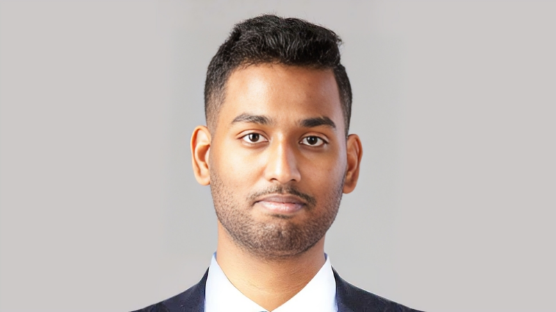 Akash Maniam: Mastering Effective Communication with Generative Al Tools