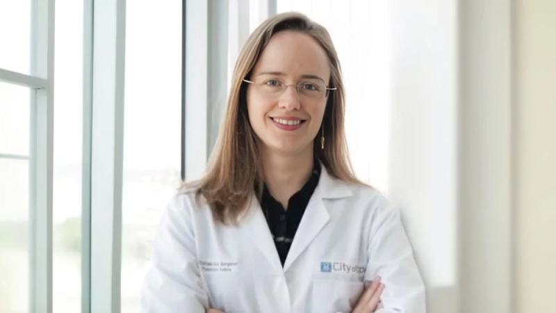 Cristiane D. Bergerot: Hands-on experience in peer review, editing, and publishing medical research