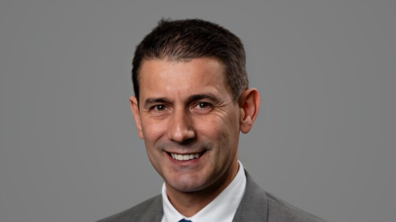 Evandro de Azambuja: ESMO-ESTRO Guidance on Radiotherapy with Targeted Therapies