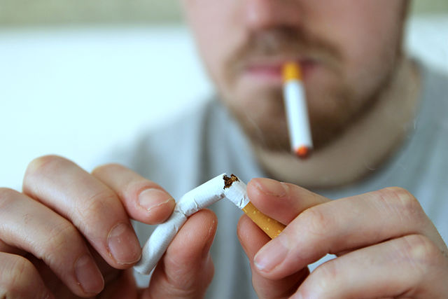 Does vaping can cause lung cancer