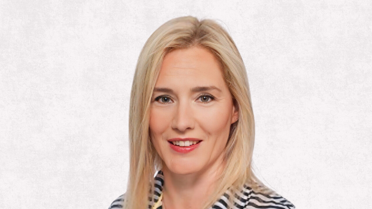 Zorana Maravic speaking at the Amsterdam Biosimilar Medicines Conference – Digestive Cancers Europe