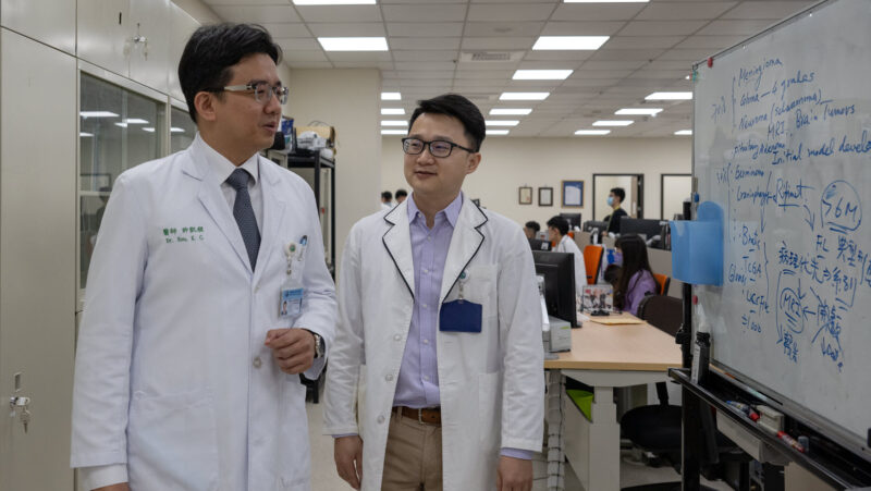 Dr. Kai-Cheng Hsu
