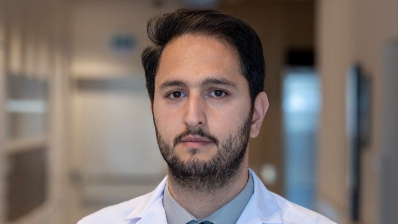 Ashkan Adibi: Exceptional Response in mRCC Through Precision-Guided Immunotherapy Rechallenge with Temsirolimus and Bevacizumab 