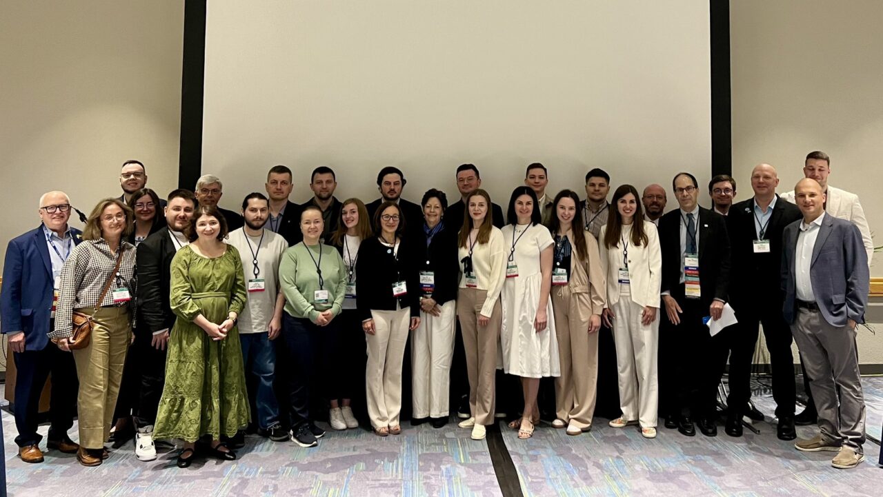 Lynn Schuchter: Inspiring to meet with the Ukrainian oncology delegation at ASCO25