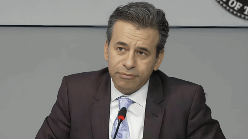 Marty Makary: Holding Pharmaceutical Advertising to Account