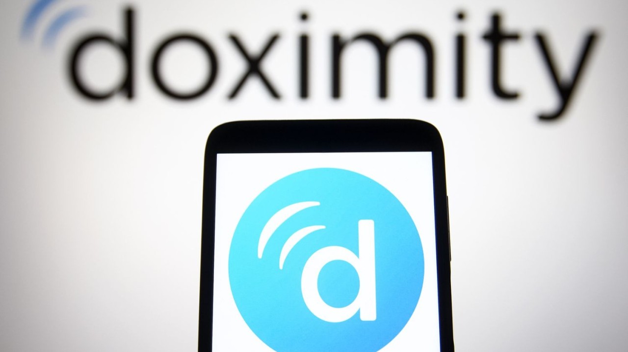 DoxGPT