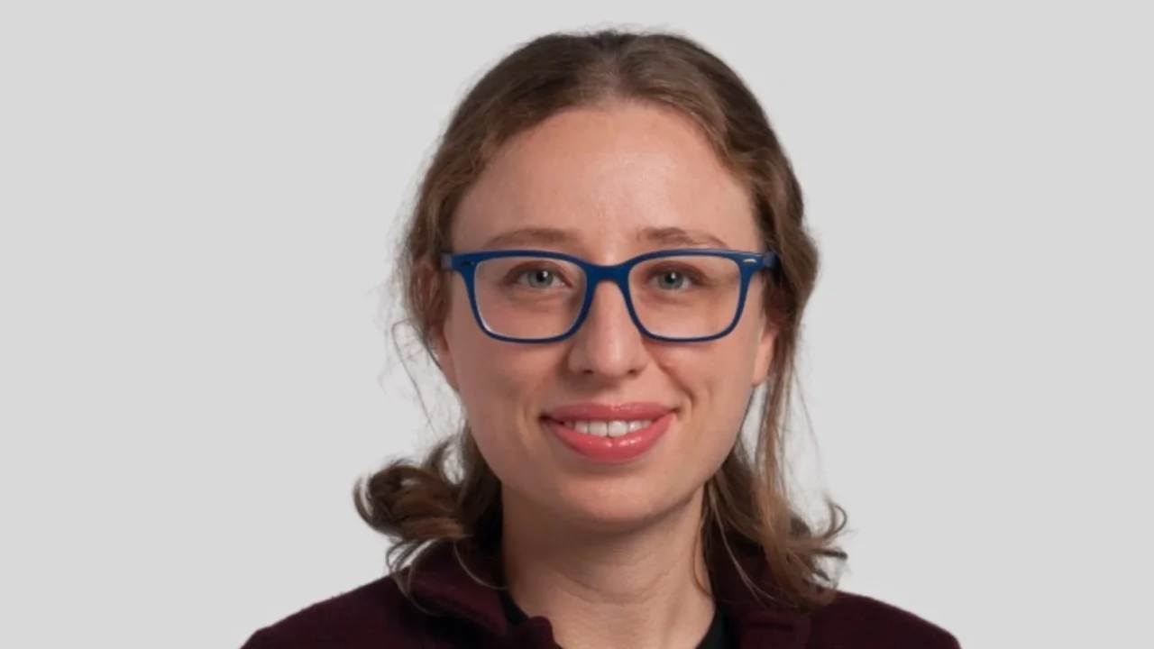 Defne Bayik: Closing SNO2025 Presentations with a Rapid Talk and Poster Presentation