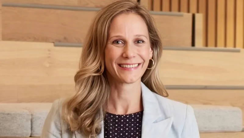 Alison Dziarmaga: Proud to Be a Scientist at Heart