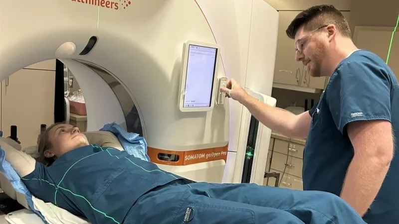 Combining Advanced Technology with Patient-Centered Education in the Radiation Therapy Program – WVU Cancer Institute