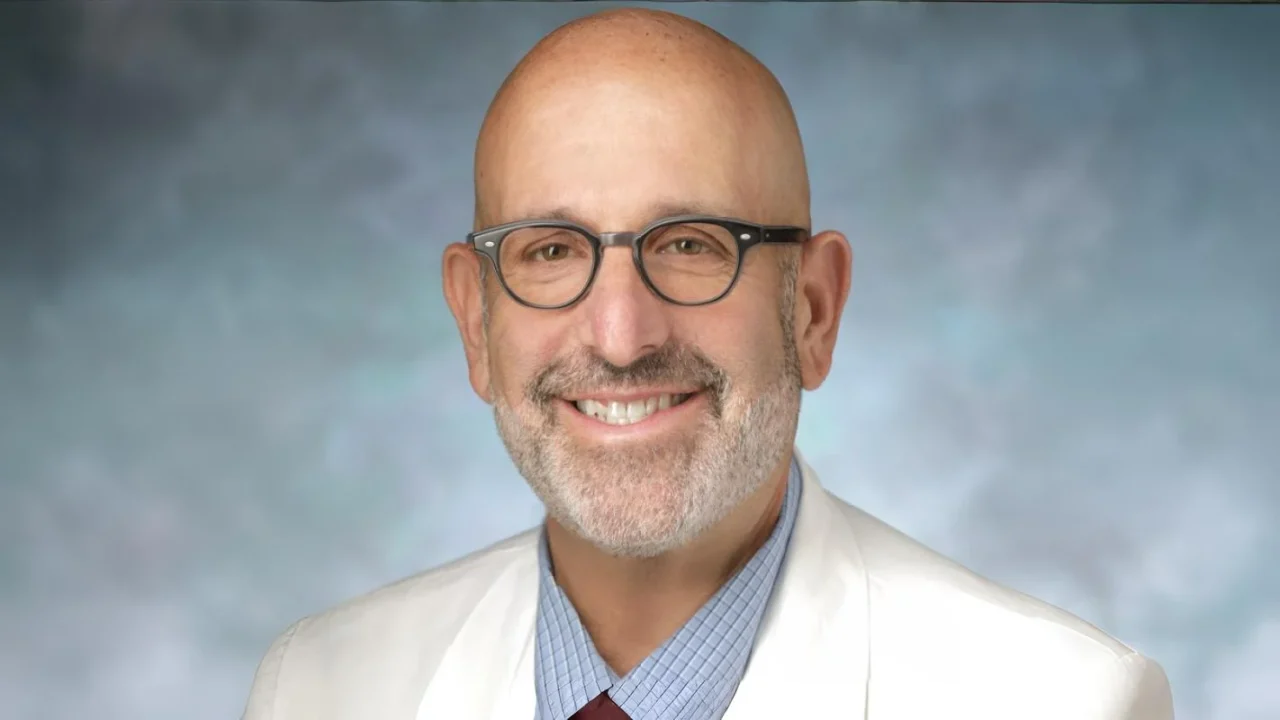 Memorial Sloan Kettering Cancer Center Welcomes Dr. Lonny Yarmus in MSK Department of Medicine