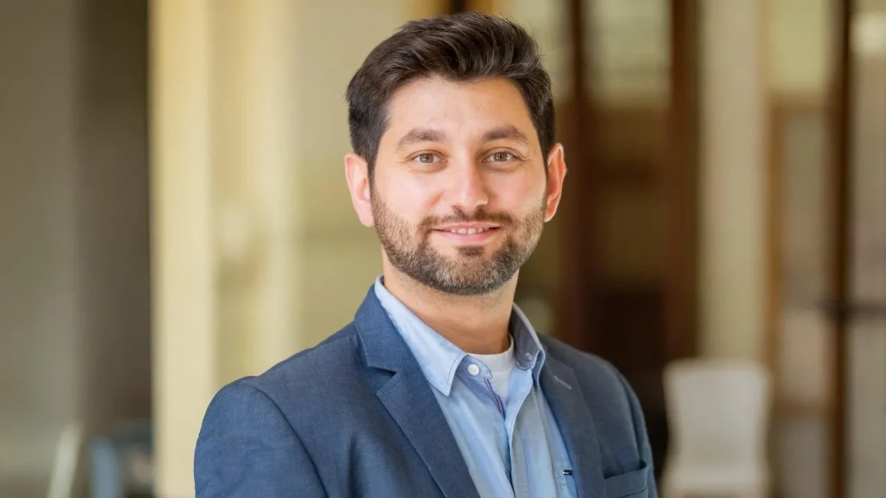 Eduard-Alexandru Bonci Joins Leading Faculty at ESSO 45 Breast Cancer Session