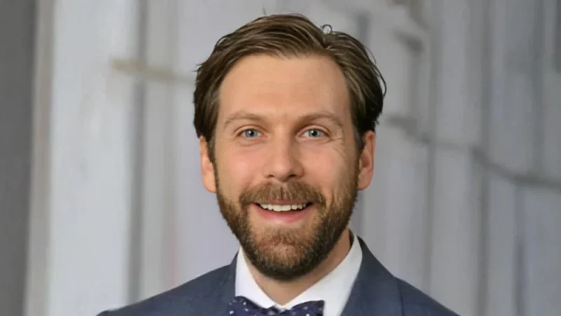 Daniel Stover: New Insights into Resistance in Breast Cancer from Nature Study