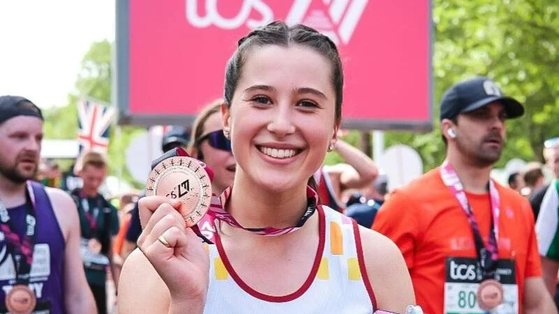 Emilia Iravani Raises Over £5,000 for The Institute of Cancer Research at London Marathon