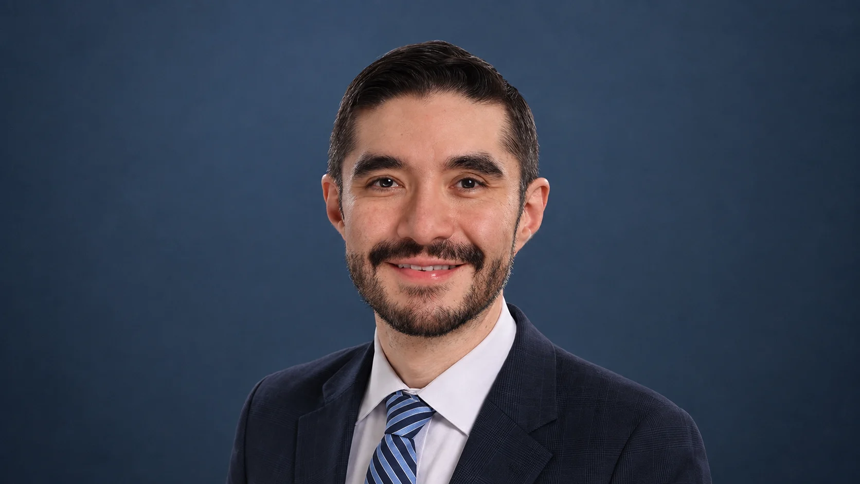 Arturo LoAIza-Bonilla
