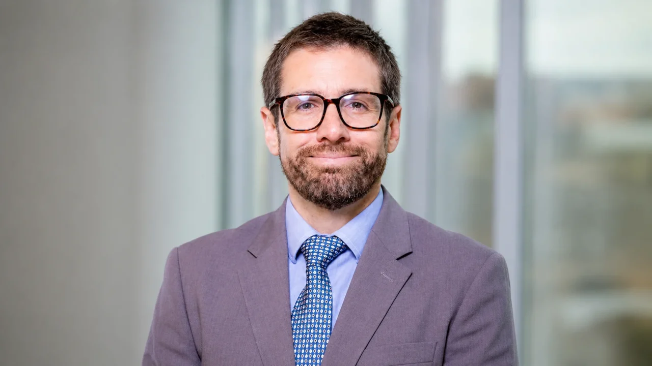 Enrique Soto Perez Announces Publication of Global Patient Navigation Study in JCO Global Oncology